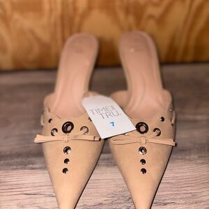 Time and Tru Women's Beige Baby Heels with Bow Detail